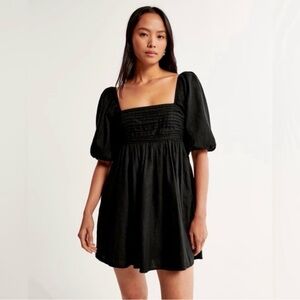 Abercrombie & Fitch Square-Neck Puff-Sleeve Mini Dress